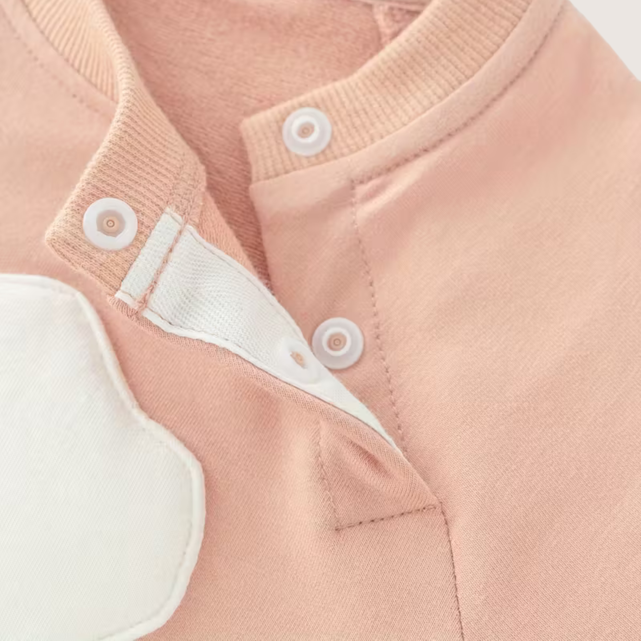 Baby and Toddler Fleece Romper – Soft Long-Sleeve Cow-Print Onesie, Warm Winter Outfit in Light Pink - Emilie Bramly