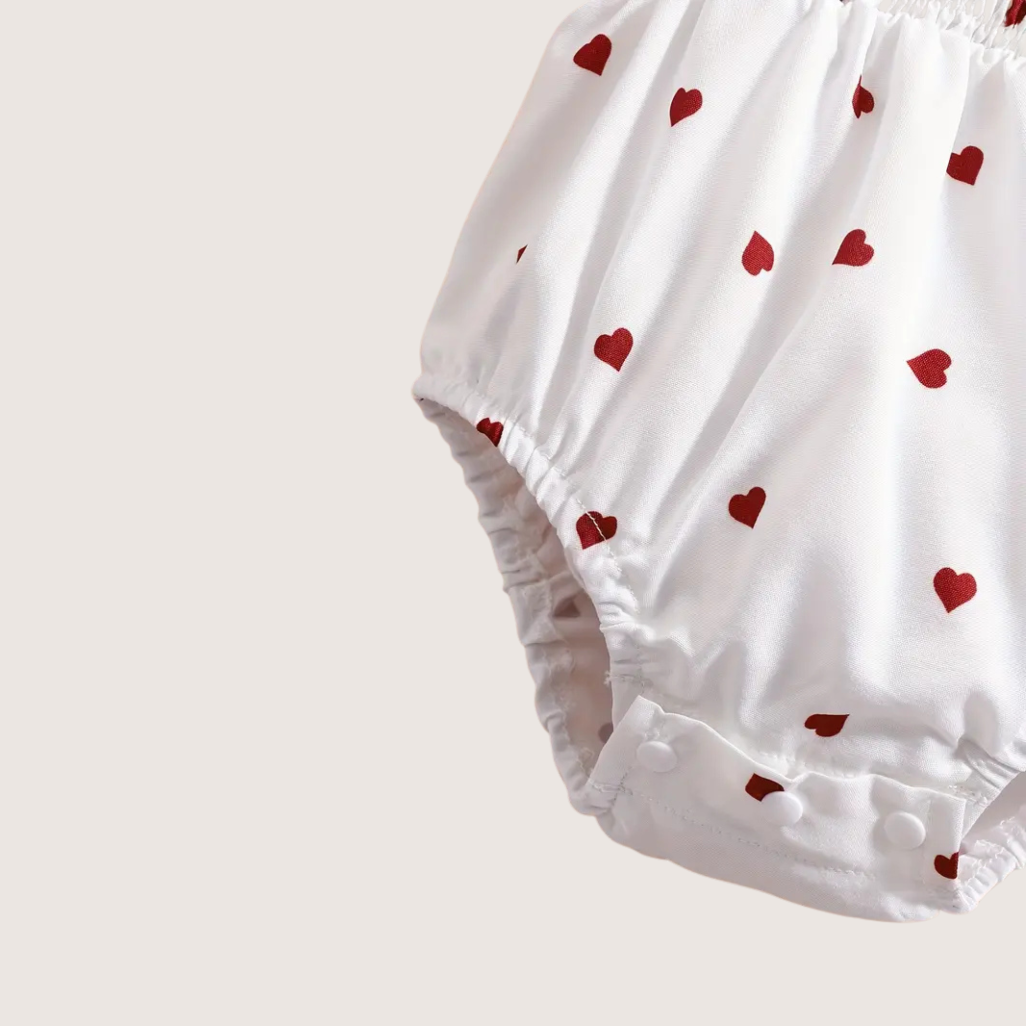 Baby Girl Summer 2-Piece Set – Heart Print Smocked Romper with Matching Sun Hat (0–2 Years)
