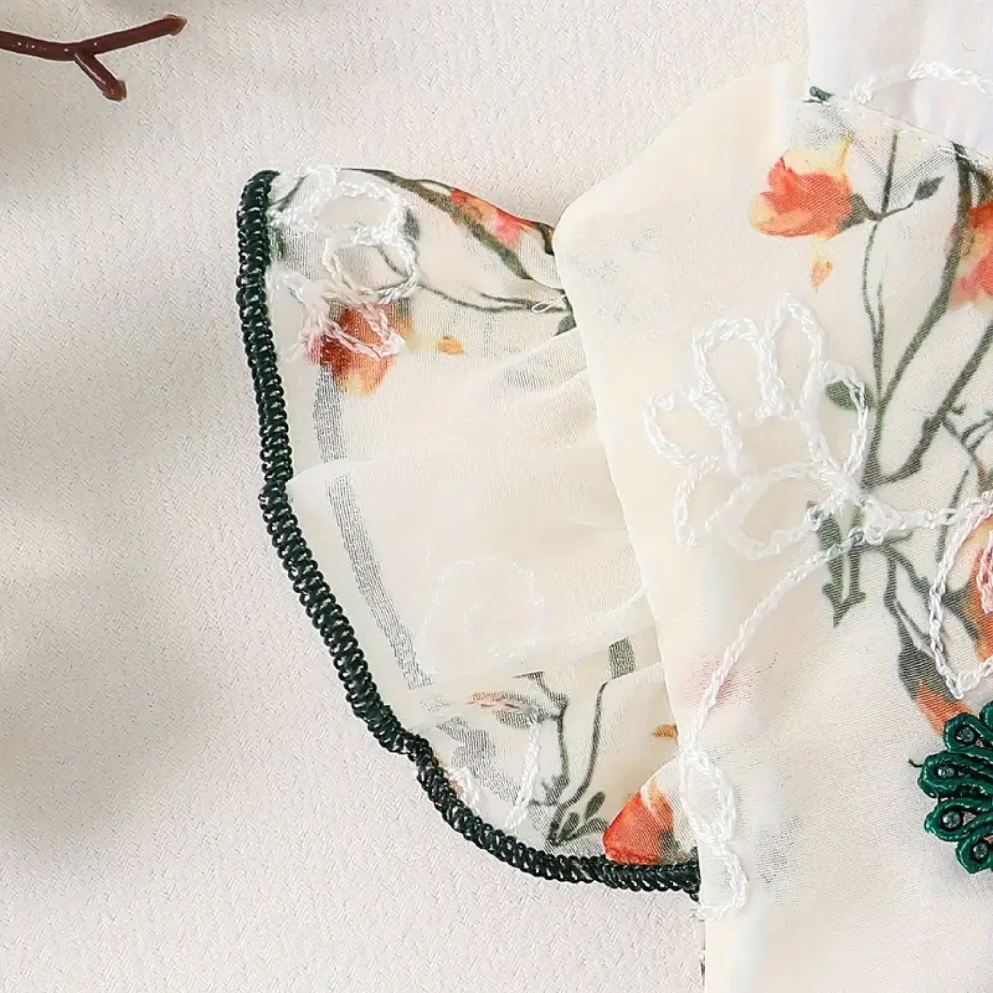 Baby Girl Embroidered Cheongsam Bodysuit with Headband – Floral Chinese Style Romper