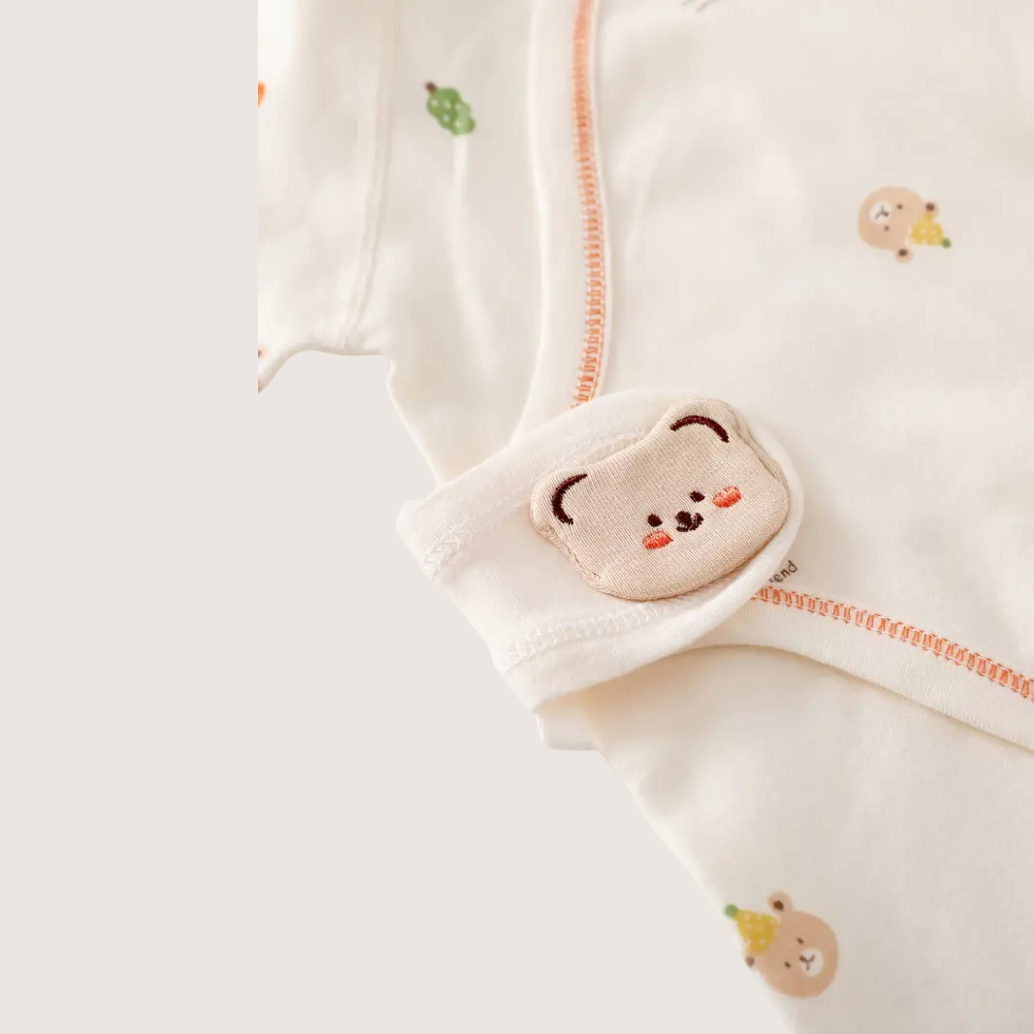 Soft & Cozy Baby Onesie – Long Sleeve Cotton Romper for Newborns